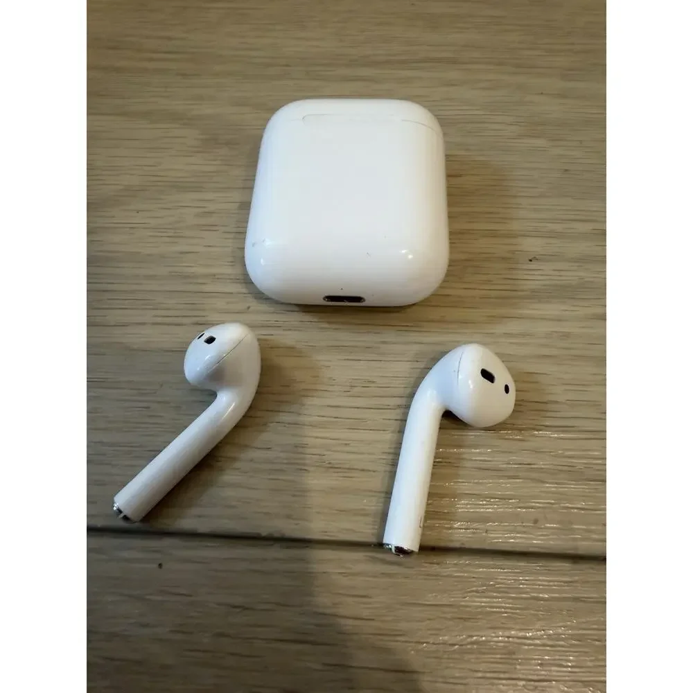 Apple AirPods 2nd Genuine With Charging Case